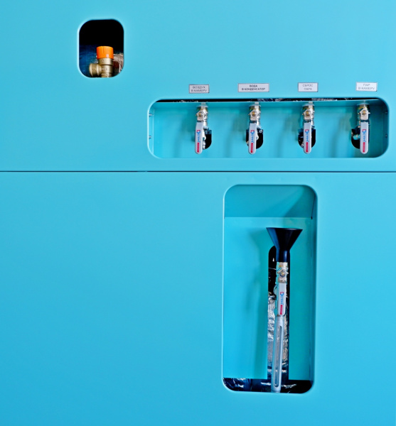 sterilizator-parovoy-gka-100-pz-poluavtomaticheskiy-4