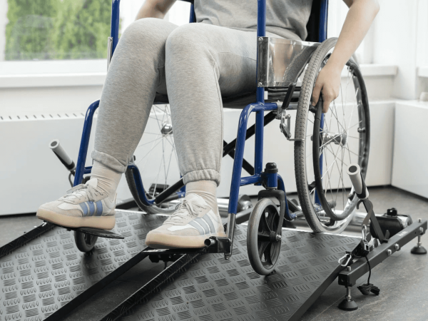 Тренажёр для колясочной езды ОРТОФИТ РОЛЛЕР (3)