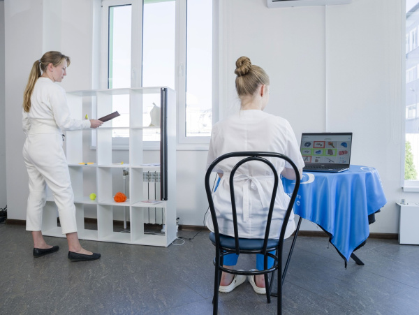 Тренажёр Орторент Когнитив с сенсорным стеллажом (4)